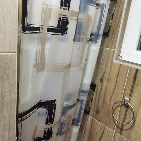 זבליאק Nikolina Apartments מראה חיצוני תמונה